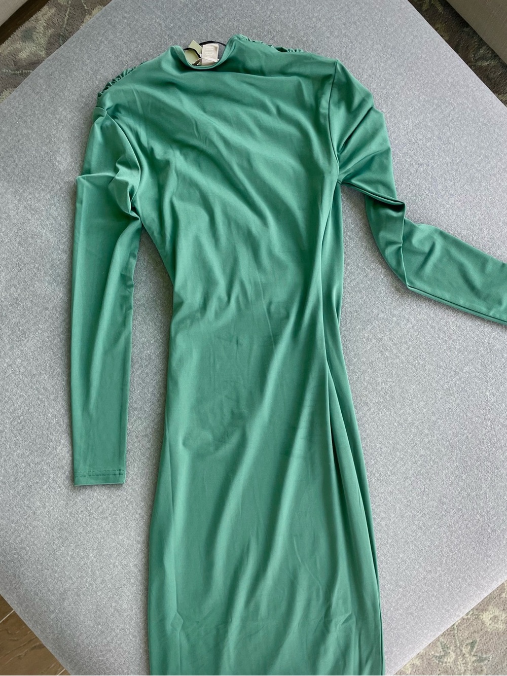 H&M Green Draped Bodycon Dress XS | Long Sleeve | Midi - Picture 11 of 11